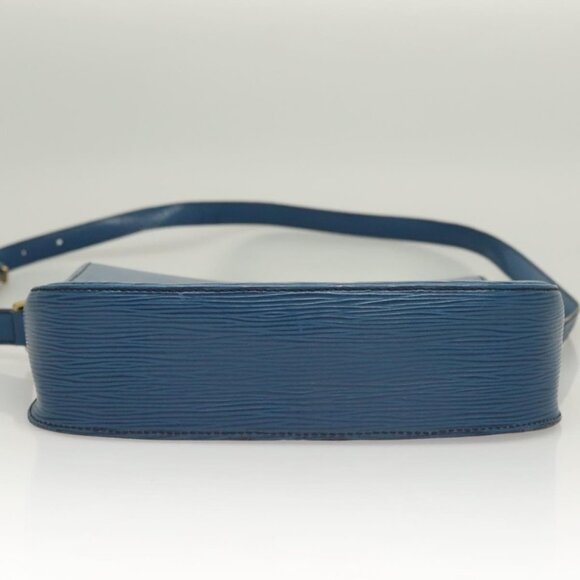 LOUIS VUITTON Epi Saint Cloud GM Shoulder Bag Toledo Blue - Picture 11 of 16